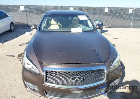 2015 Infiniti Q70 3.7 из США, поврежденный, VIN JN1BY1AP2FM540313